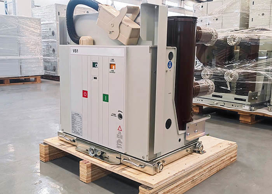 VS1 Macht In drie stadia 630A van de elektromateriaal de Vacuümstroomonderbreker 12kv 50hz