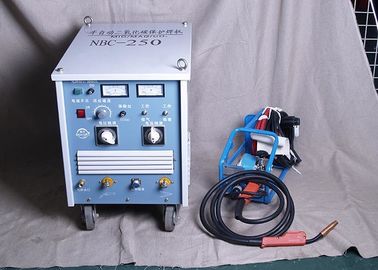 Co2-Gas beschermde Draagbare het Type van Lassenmachinetapped mig/MAG 250A voor Koolstofstaal