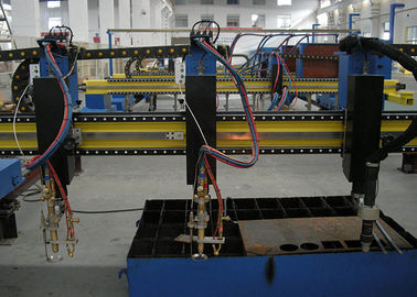 2 de Brugcnc van de gastoorts Snijmachine 1 van het Plasmagas Multi de Verrichtingstaal van de Plasmatoorts