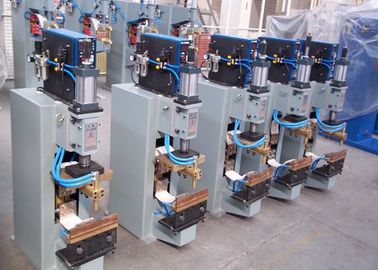 Speciale DN-het Lassenmachine 25~150KVA van de Reeks Pneumatische Naad met Beweegbare Benedenelektrode