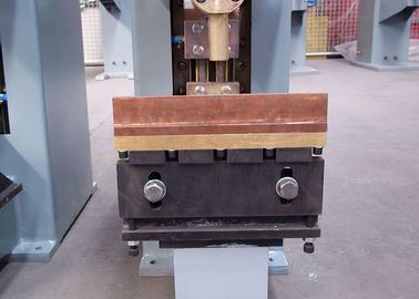 Speciale DN-het Lassenmachine 25~150KVA van de Reeks Pneumatische Naad met Beweegbare Benedenelektrode