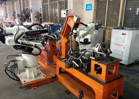 Robotsweissystemen voor elektrische fiets / motorfietsframe RWS-serie Robotsweisstation met 6-assige Kawasaki-robotarm