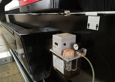1500X3000mm Hyperthem CNC van de het Bladsnijmachine van het Plasmametaal Lijsttype met FastCAM