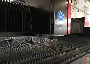 Het Type van kampioenlijst CNC de Hoge Snijmachine van het Definitieplasma voor het Knipsel van het Metaalblad